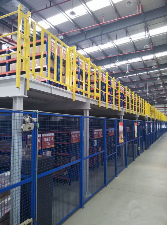 深圳公明货架厂定做货架-景区零售行业钢平台阁楼货架